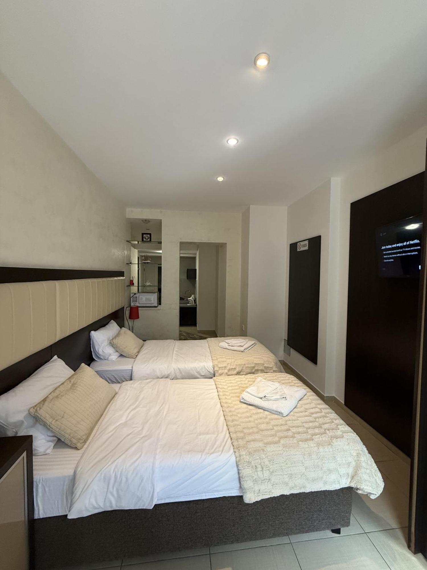 Splendid Luxury Apartments Будва Екстер'єр фото