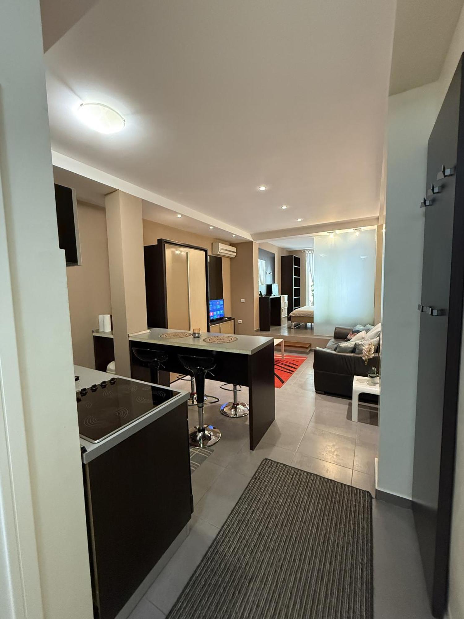 Splendid Luxury Apartments Будва Екстер'єр фото